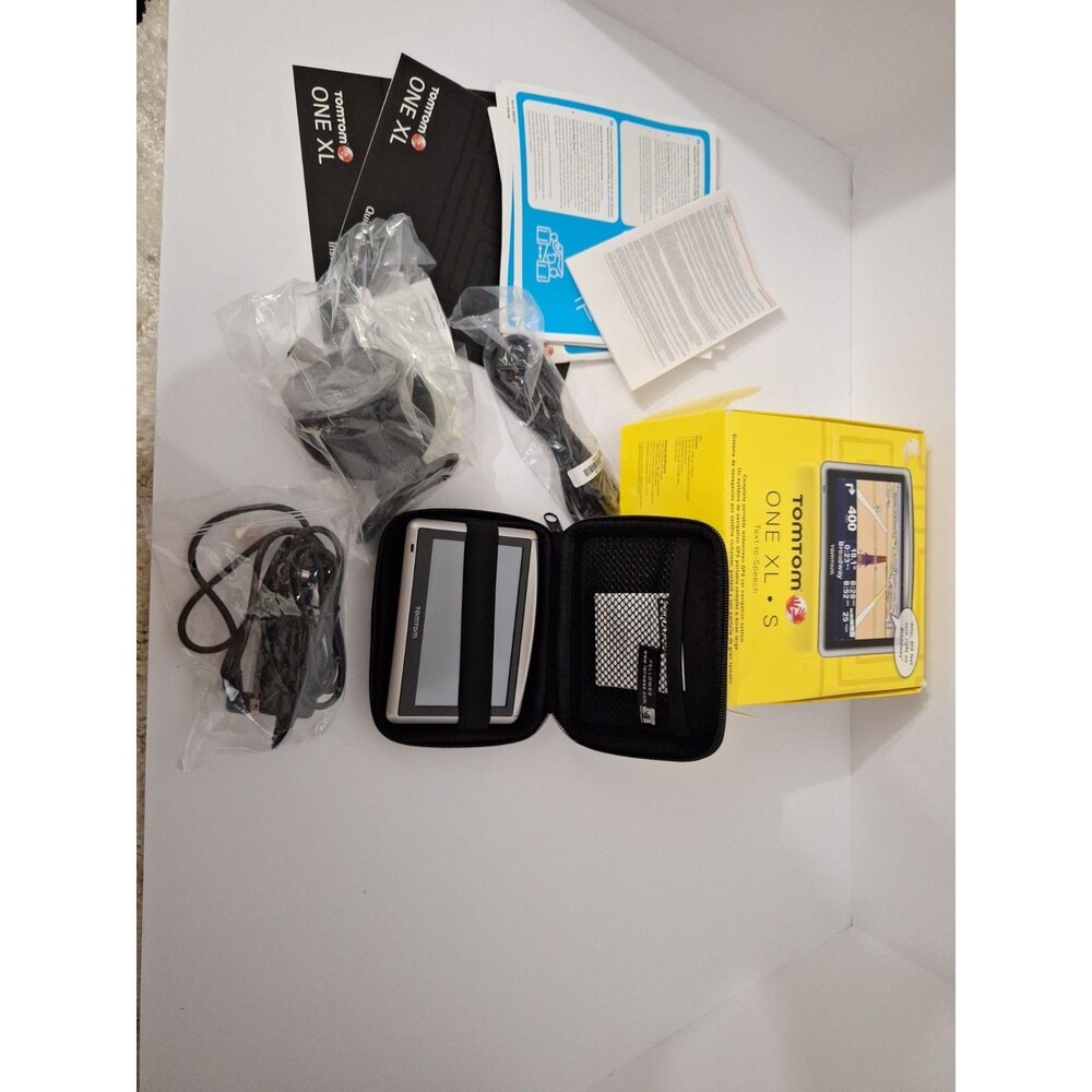 Tom Tom One XL-S Navigation System NIB - Picture 2 of 11